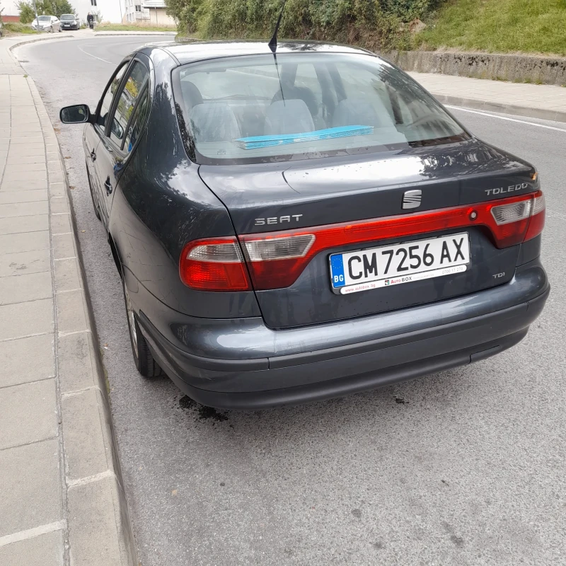 Seat Toledo, снимка 3 - Автомобили и джипове - 49031323