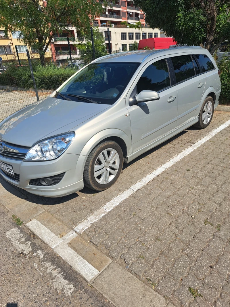 Opel Astra, снимка 10 - Автомобили и джипове - 49228559