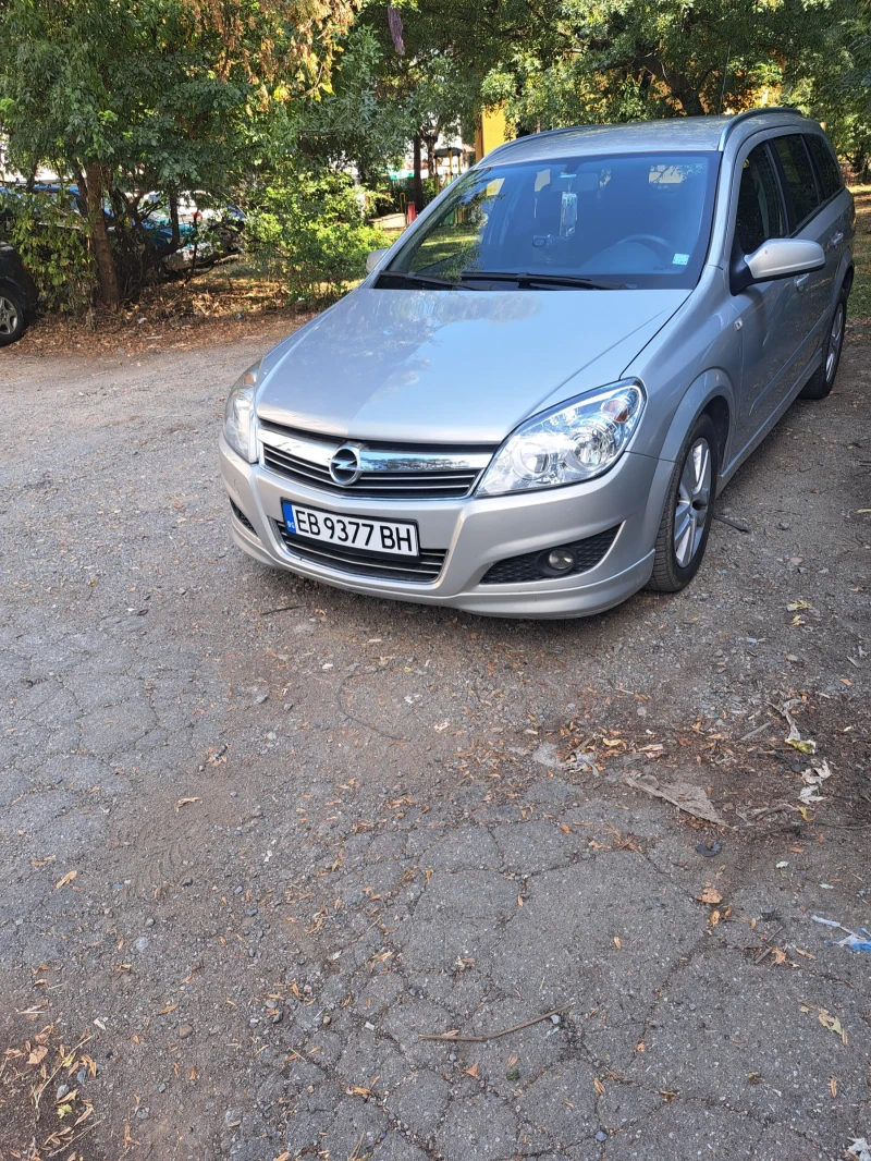 Opel Astra, снимка 3 - Автомобили и джипове - 49089942