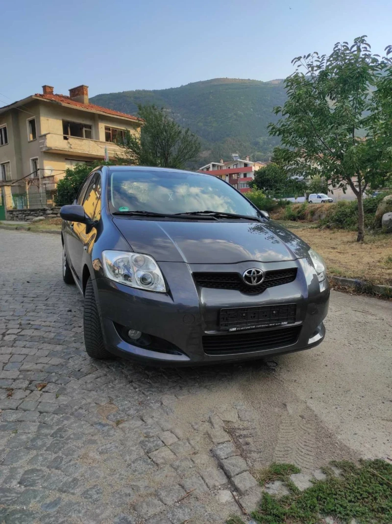 Toyota Auris, снимка 8 - Автомобили и джипове - 49305460