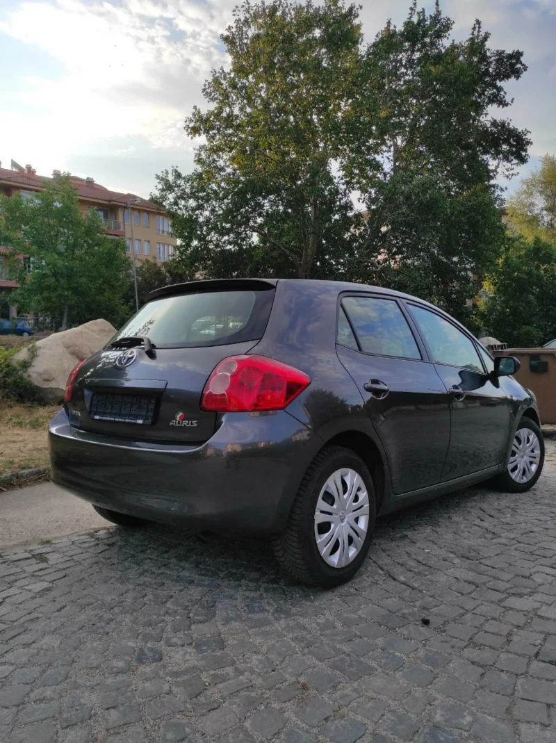 Toyota Auris, снимка 4 - Автомобили и джипове - 49305460