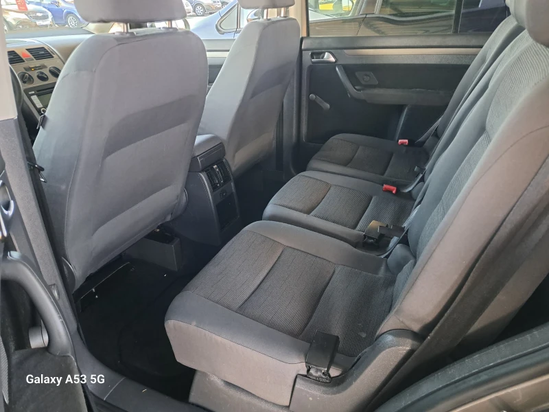 VW Touran 2, 0 ECOFUEL , снимка 9 - Автомобили и джипове - 50973004