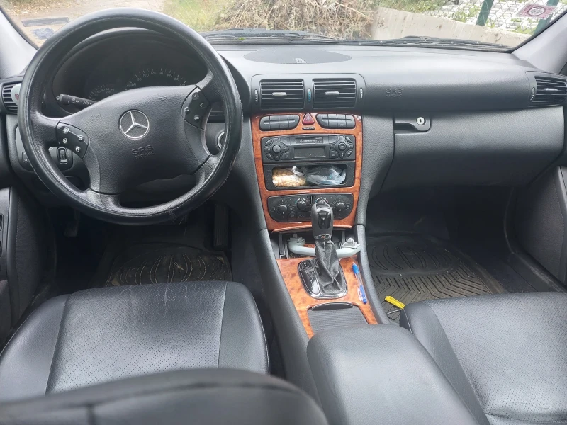 Mercedes-Benz C 200 W203 Kompresor 2001 г. Автоматик, снимка 12 - Автомобили и джипове - 51942833