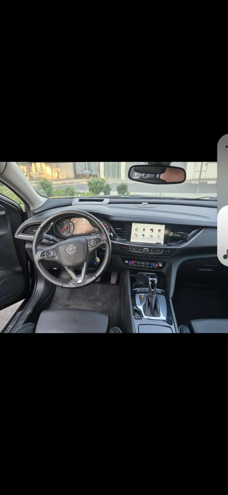 Opel Insignia, снимка 4 - Автомобили и джипове - 52474667