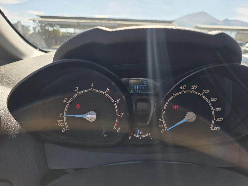 Ford Fiesta 1.25 Euro5B Лизинг, снимка 11 - Автомобили и джипове - 52465169