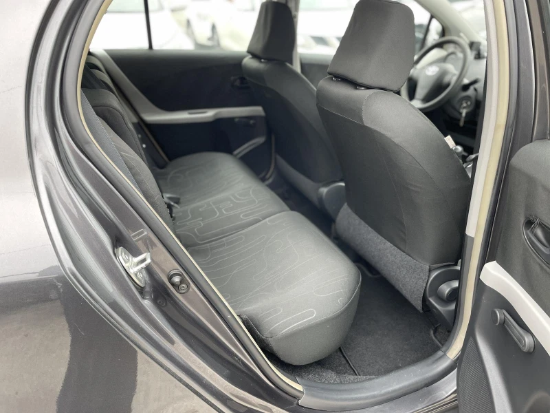 Toyota Yaris 1.0i-GPL-FACE.-ЛИЗИНГ, снимка 13 - Автомобили и джипове - 52775317