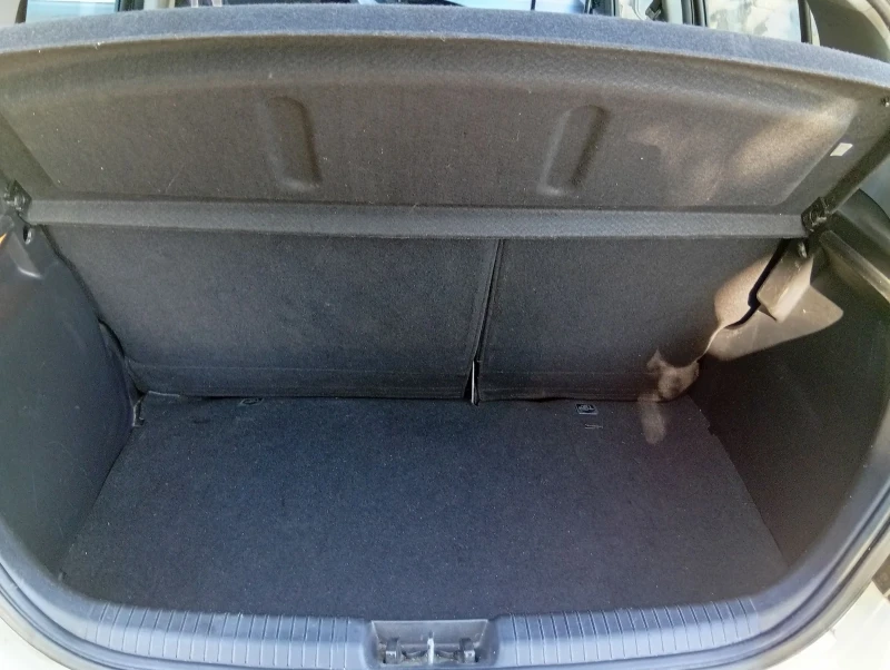 Hyundai I20, снимка 5 - Автомобили и джипове - 52777609