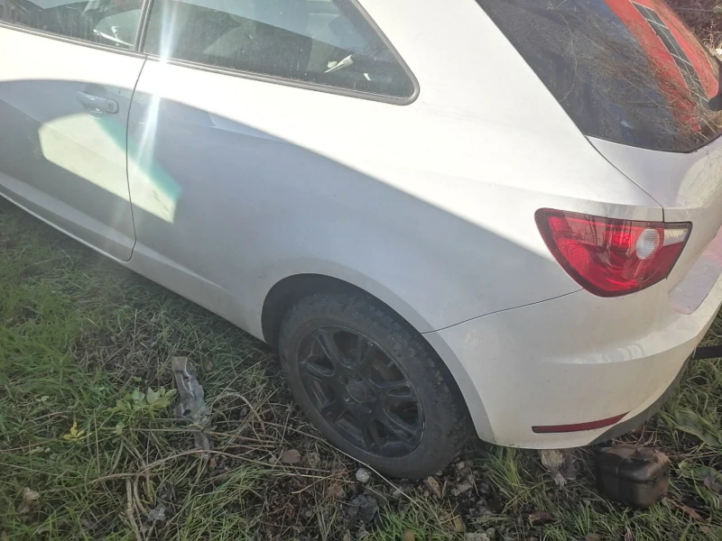 Seat Ibiza 1.2 cpg, снимка 3 - Автомобили и джипове - 52800053