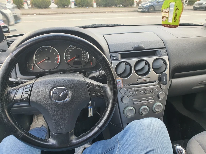 Mazda 6 1.8, снимка 4 - Автомобили и джипове - 53393664