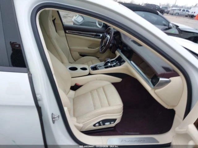 Porsche Panamera 4* 3.0L 330HP* CAFAX* ВИДЕО НА МОТОРА, снимка 9 - Автомобили и джипове - 53759947