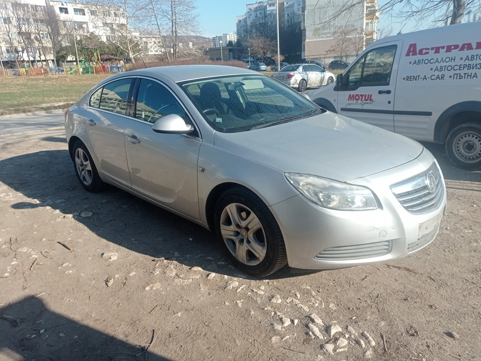 Opel Insignia  - изображение 2