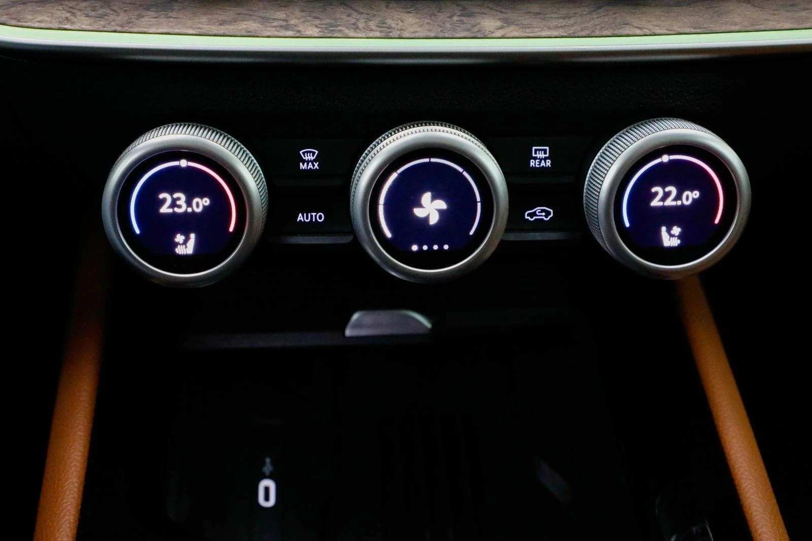 Skoda Superb 2.0TSI* 4WD* SPORT-LINE* DISTR* HEAD-UP* PANO* 360 | Mobile.bg   13