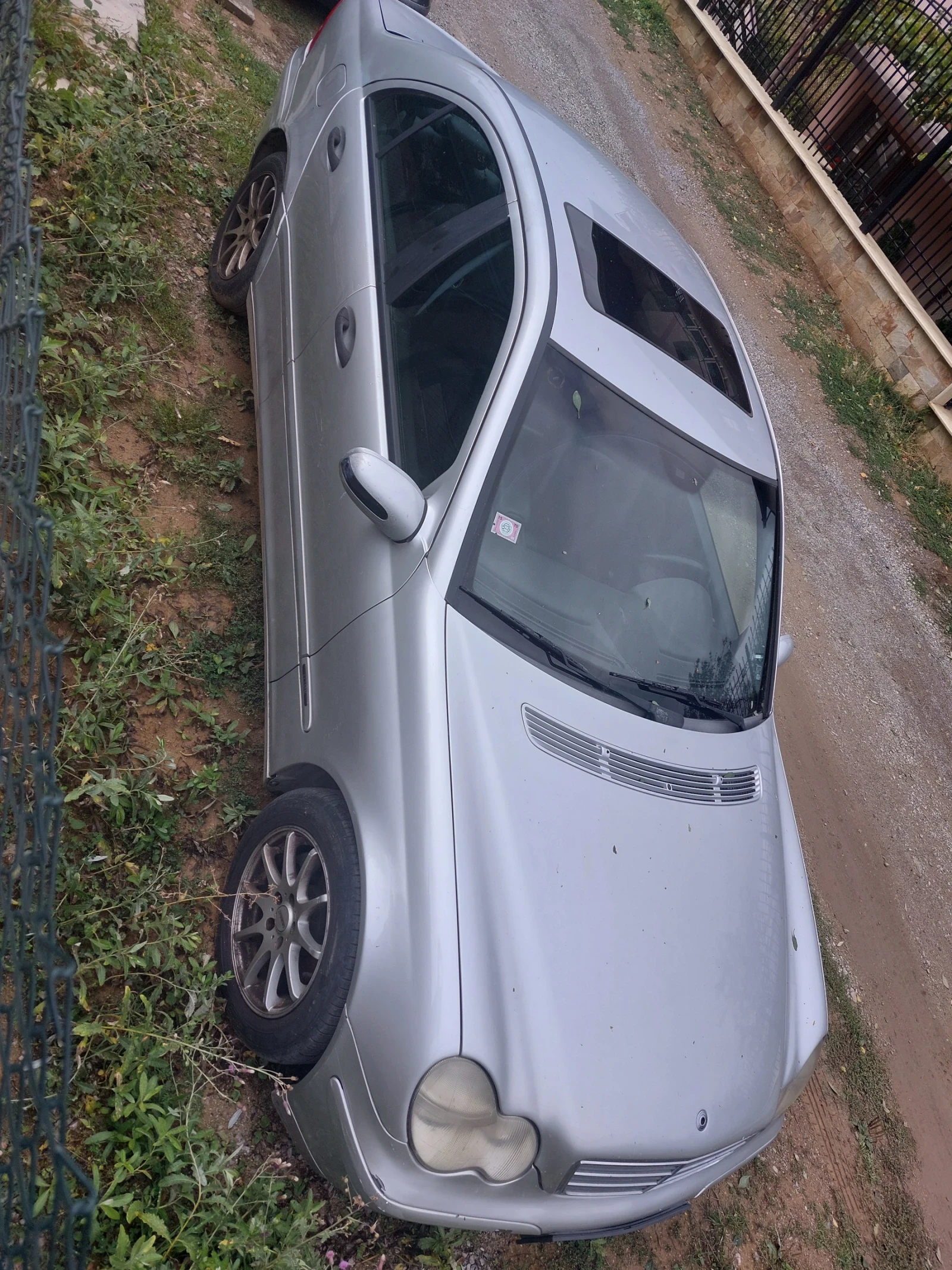 Mercedes-Benz C 200 W203 Kompresor 2001 г. Автоматик - изображение 2