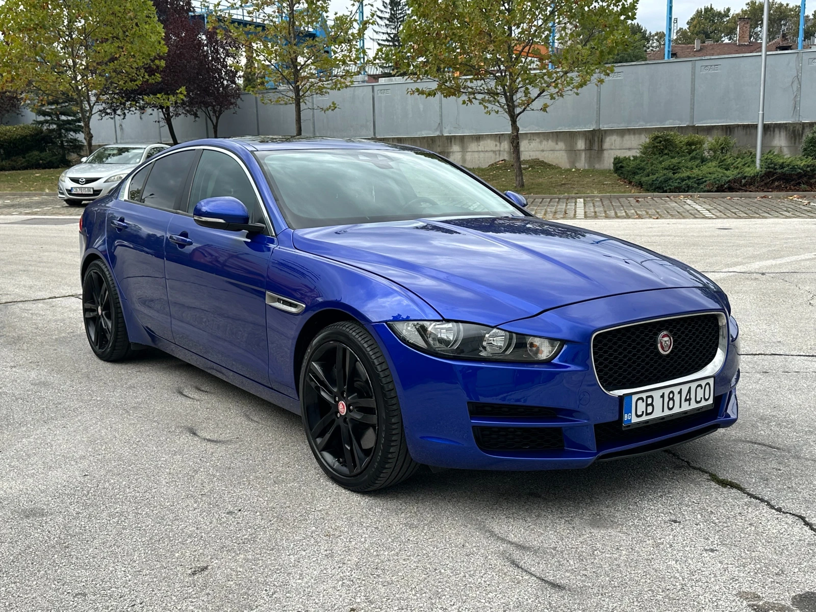 Jaguar XE Supercharged 3.0i 340 к.с. 4x4 - изображение 6