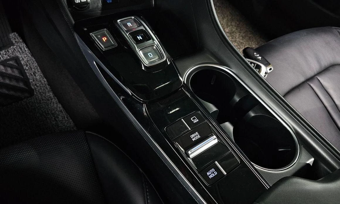 Hyundai Sonata 2.0 LPG Smart * НАЙ-ДОБРА ЦЕНА В БЪЛГАРИЯ*  - изображение 9