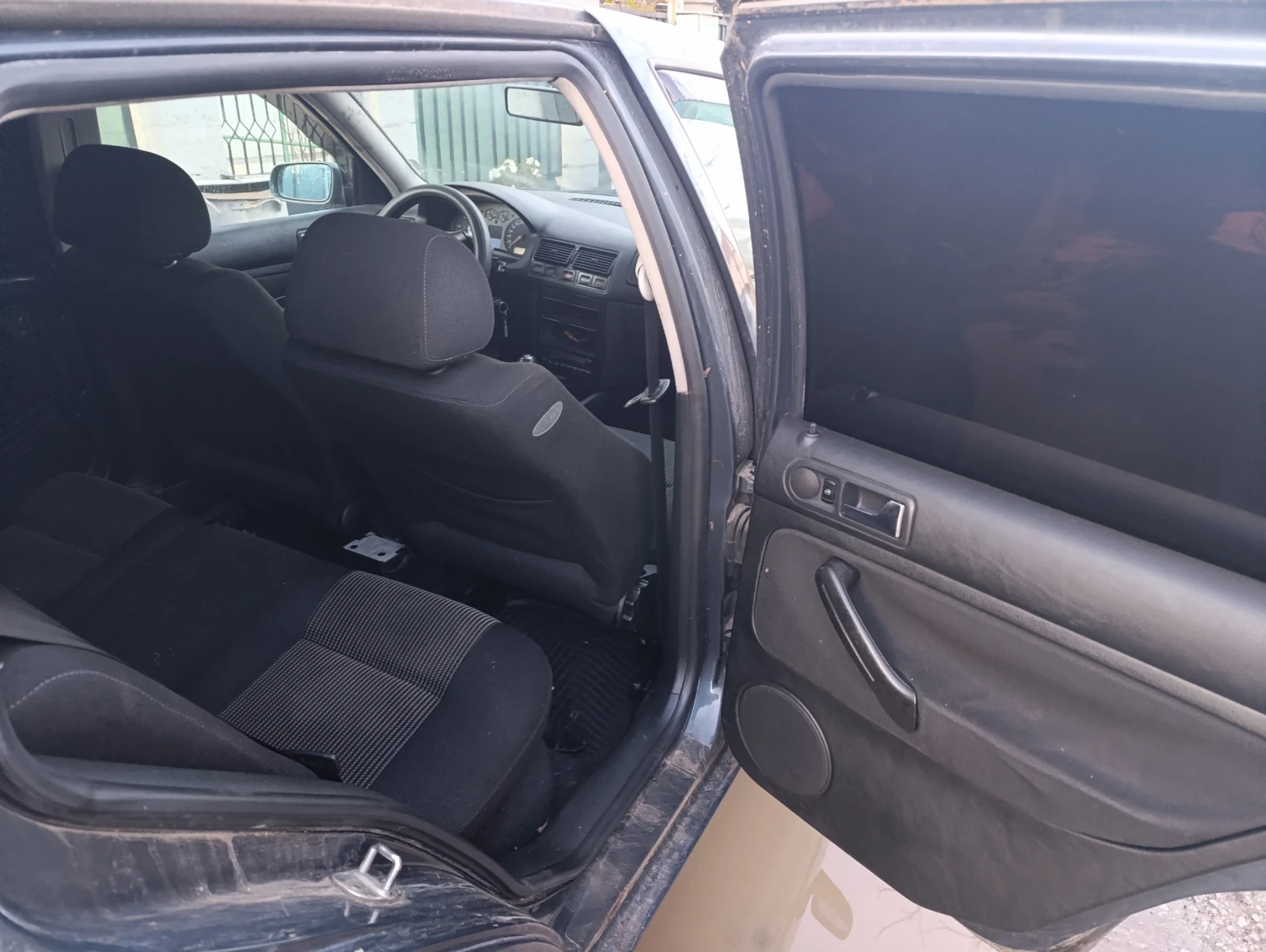 VW Golf  - изображение 9