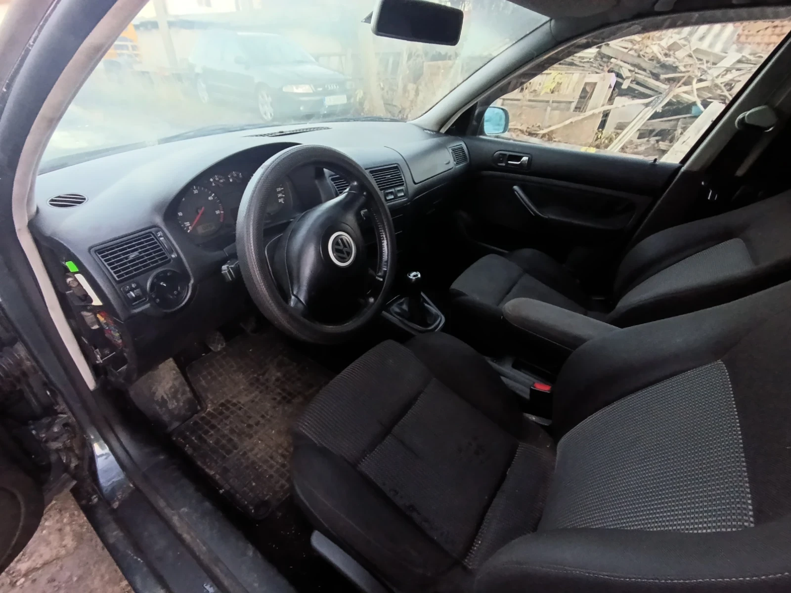 VW Golf  - изображение 7