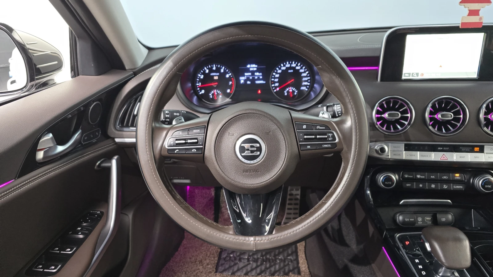 Kia Stinger 2.0T 2WD PLATINUM autogeorge.com | Mobile.bg � ����������� 12