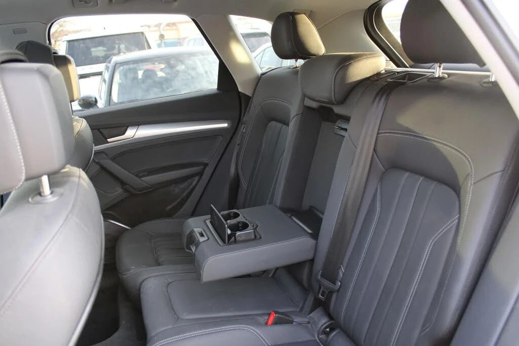 Audi Q5 TFSI 45 * PROGRESSIV * АвтоКредит * (ЦЕНА ДО БГ) - изображение 9