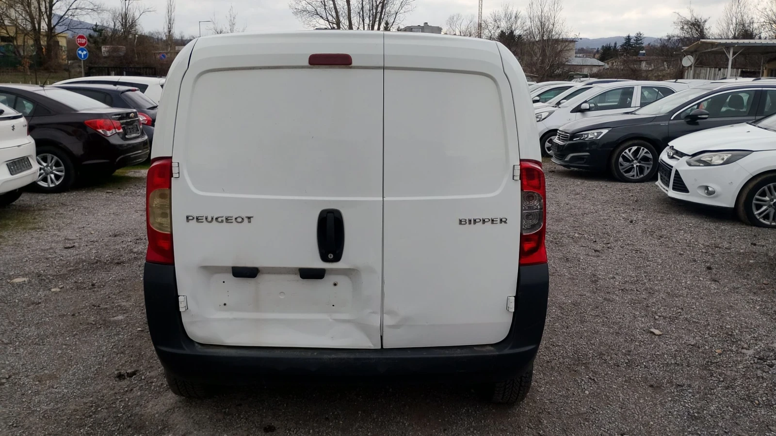 Peugeot Bipper 1.3 д хладилен, снимка 4 - Автомобили и джипове - 53925575