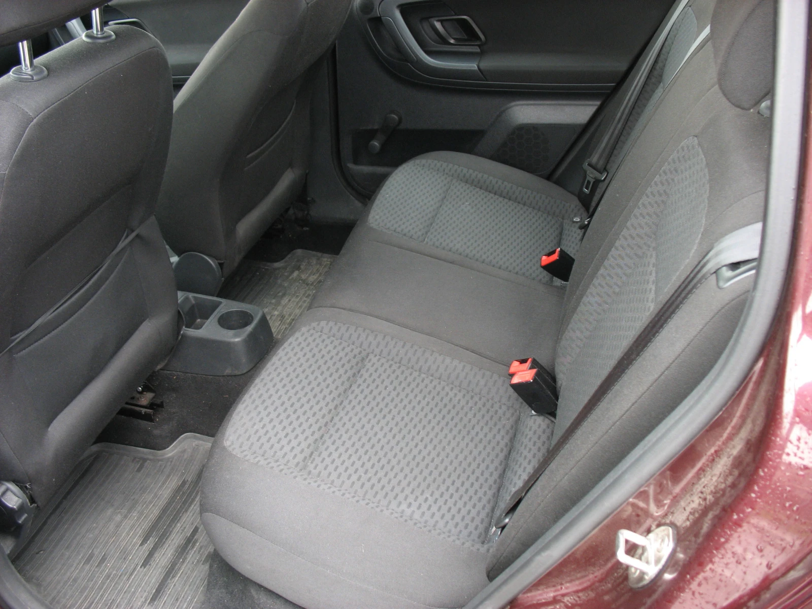 Skoda Fabia 1.2 TSI, снимка 6 - Автомобили и джипове - 54139230