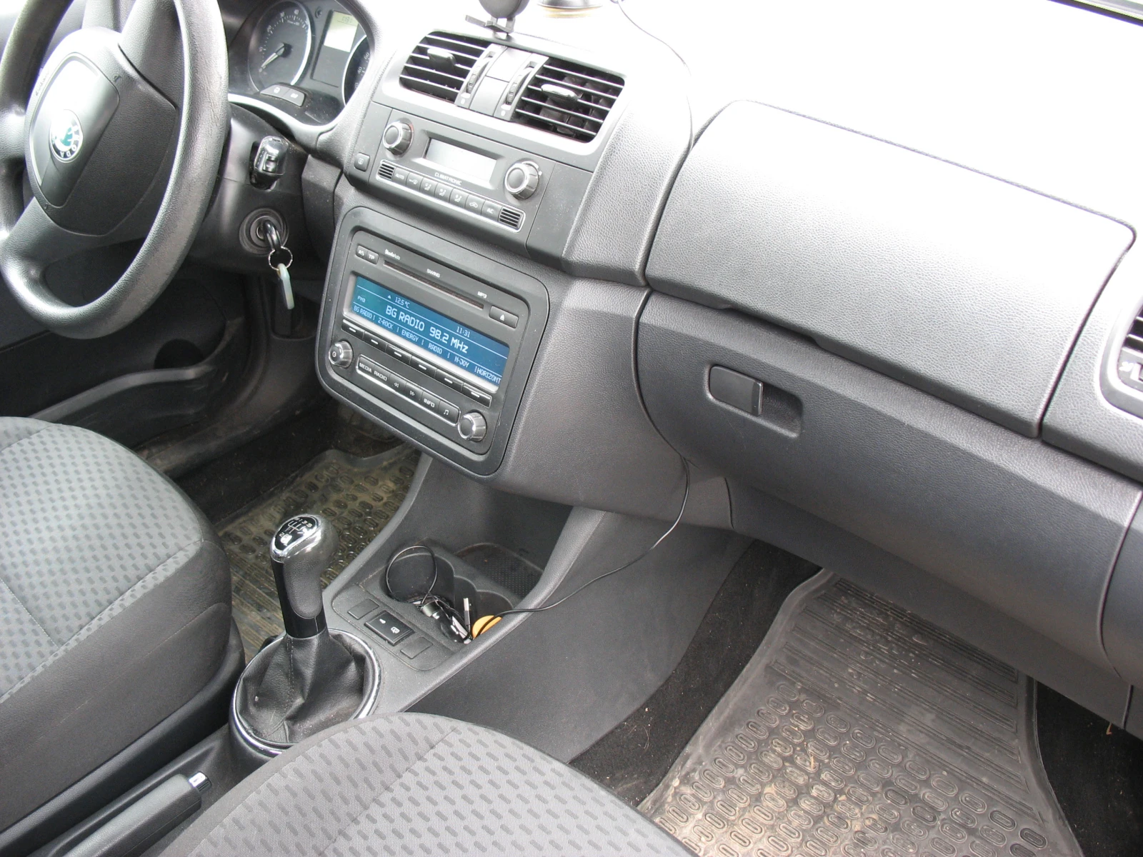 Skoda Fabia 1.2 TSI, снимка 8 - Автомобили и джипове - 54139230