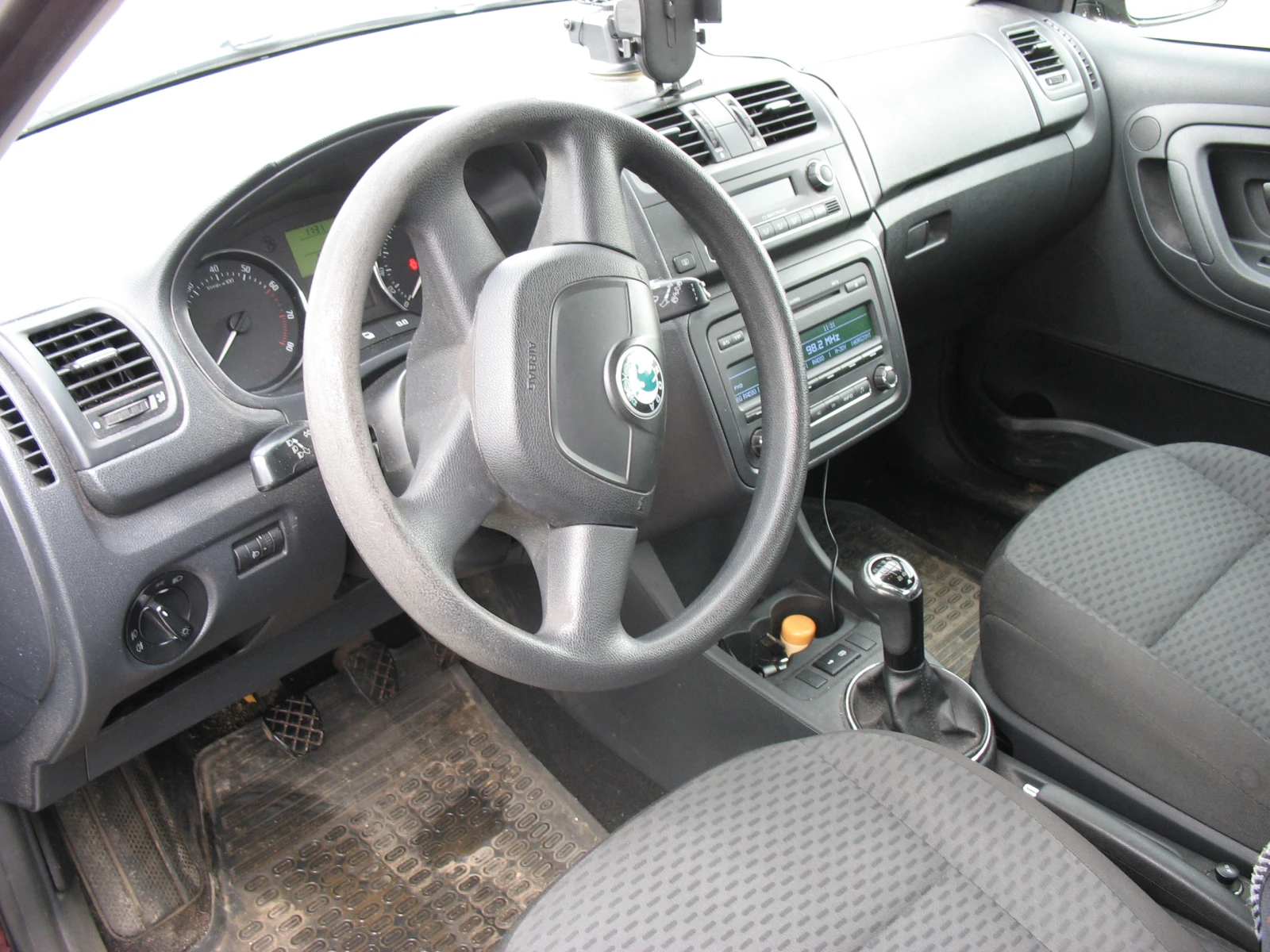 Skoda Fabia 1.2 TSI, снимка 7 - Автомобили и джипове - 54139230