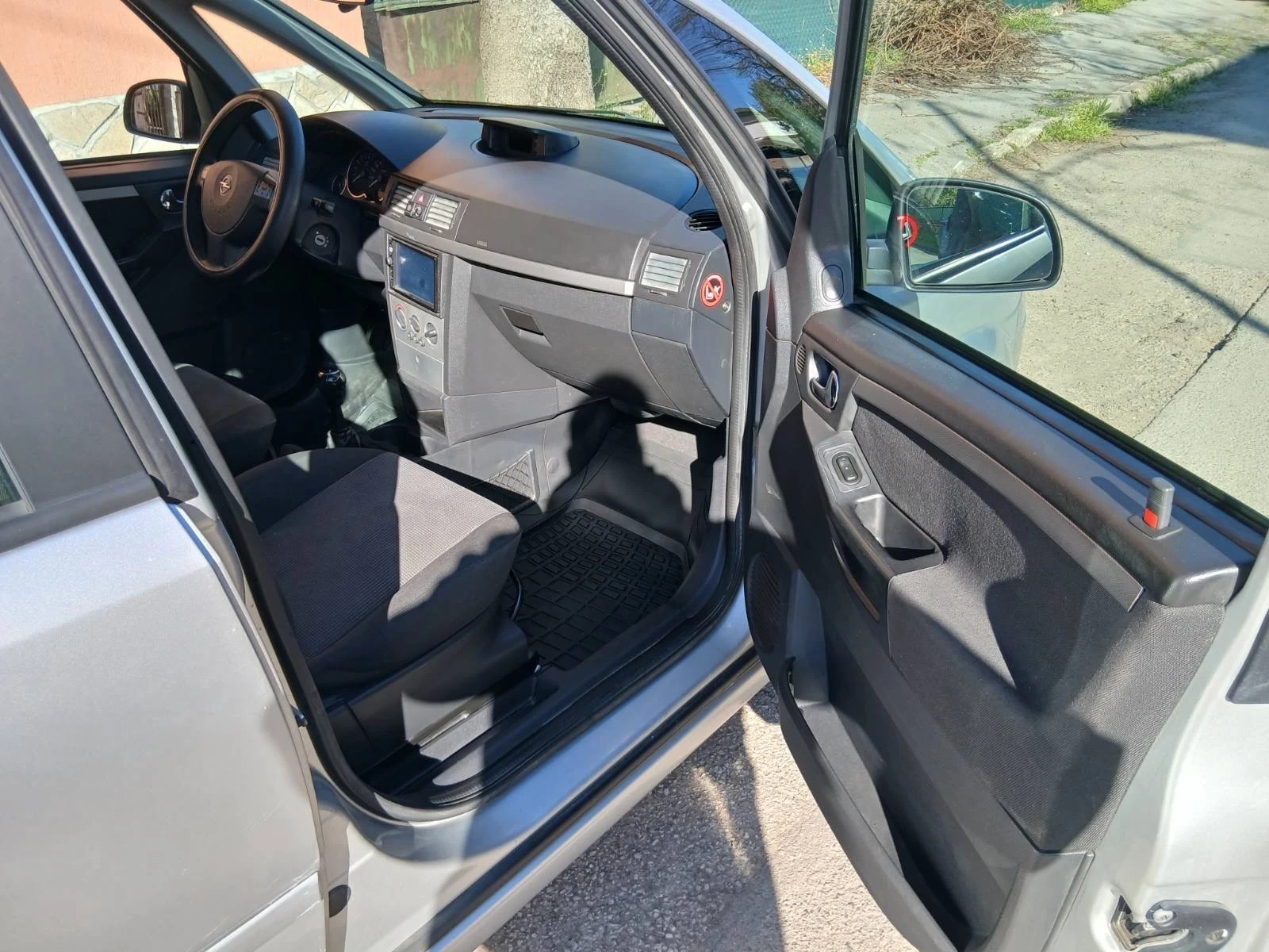 Opel Meriva 1.6i * ГАЗ* , снимка 6 - Автомобили и джипове - 54315384