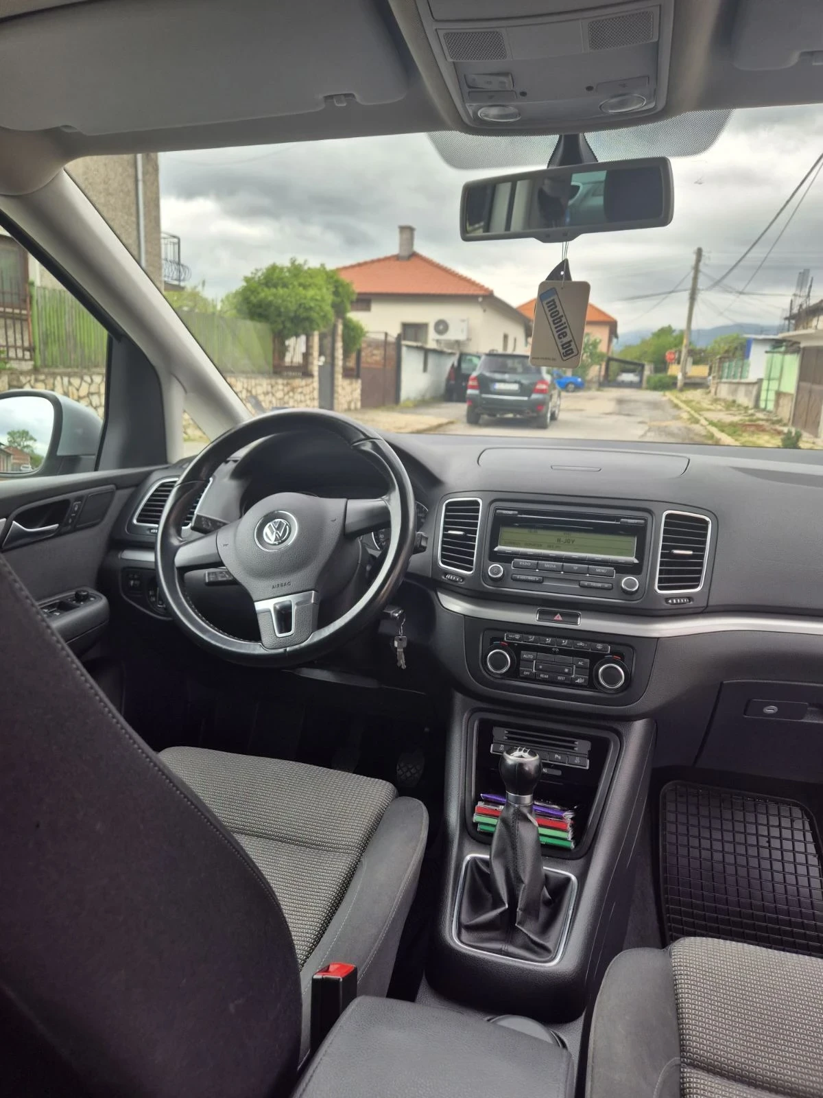 VW Sharan 2.0 TDI, снимка 13 - Автомобили и джипове - 54485542