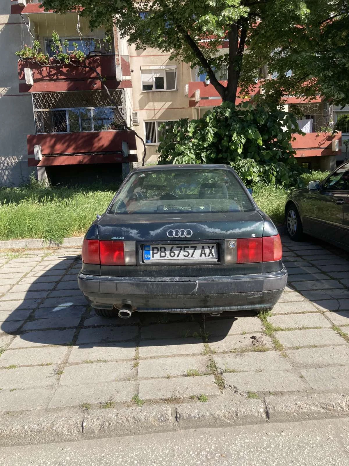 Audi 80 1.6 Бензин Газова Уредба, снимка 4 - Автомобили и джипове - 54612539