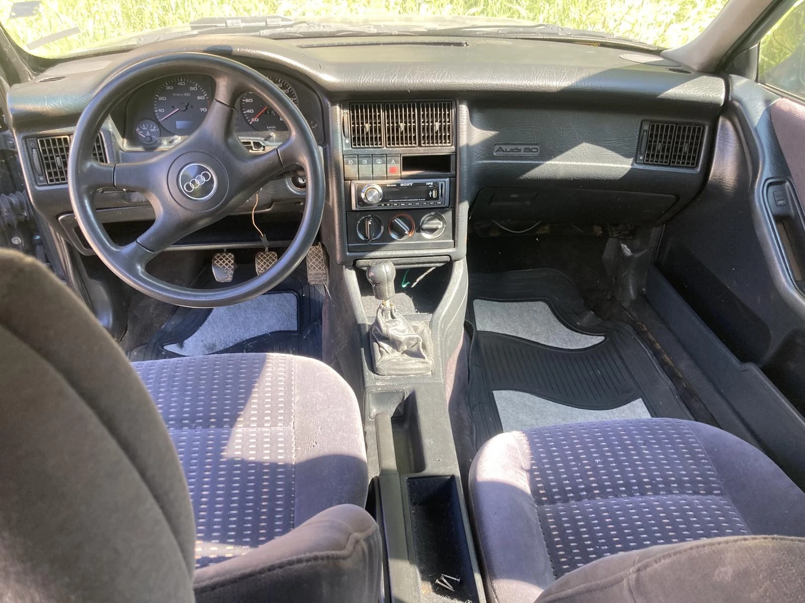 Audi 80 1.6 Бензин Газова Уредба, снимка 9 - Автомобили и джипове - 54612539