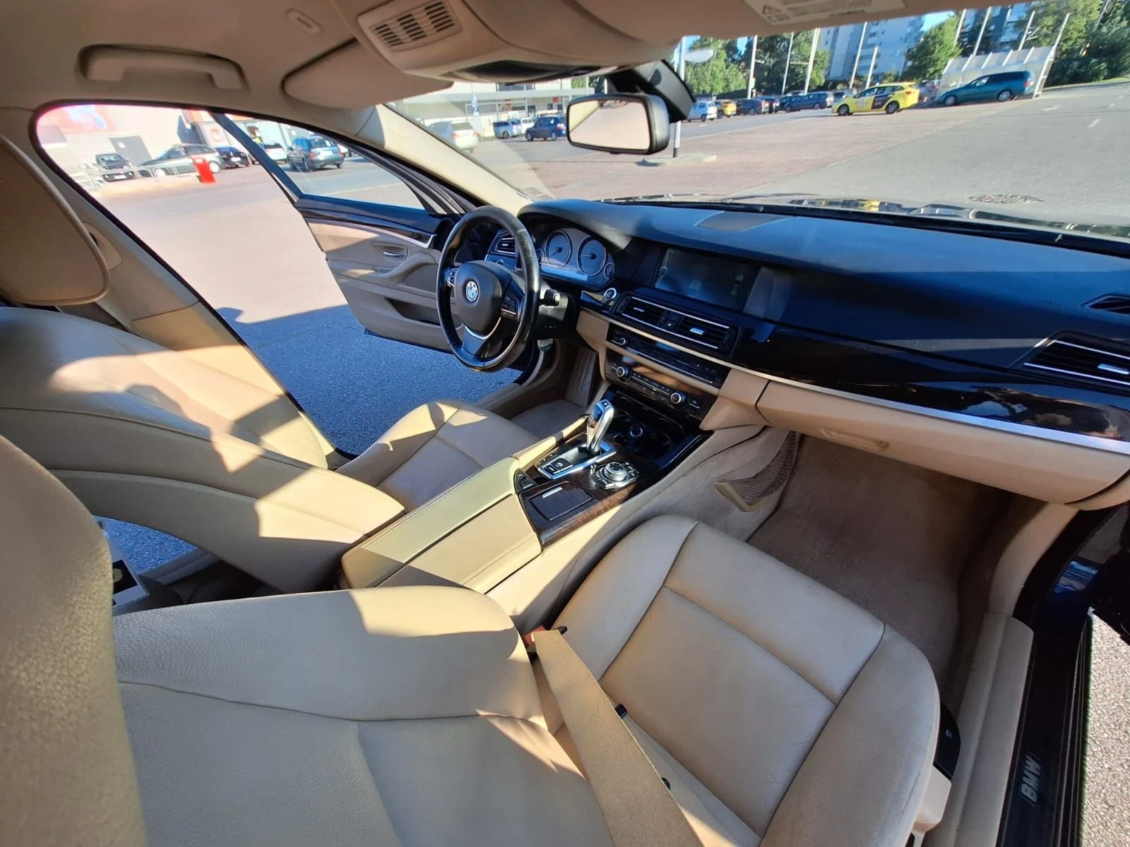 BMW 530, снимка 13 - Автомобили и джипове - 55755539