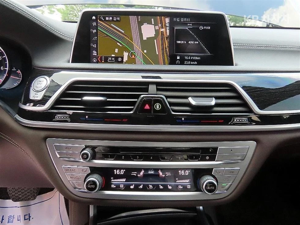BMW 740, снимка 12 - Автомобили и джипове - 54767815