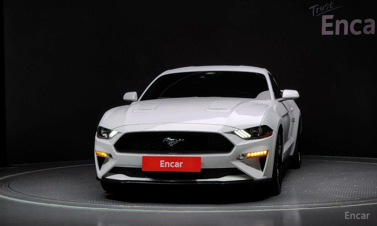 Ford Mustang 2.3* ECO* BOOST* ОБДУХВАНЕ* ДИГИТАЛНО* ТАБЛО* , снимка 3 - Автомобили и джипове - 54818369