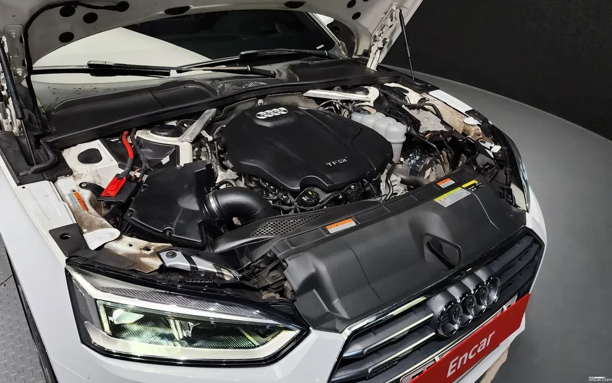 Audi A5 3.0 45TFSI Quattro Sportback, Distronic, HeadUp, П, снимка 5 - Автомобили и джипове - 54836103