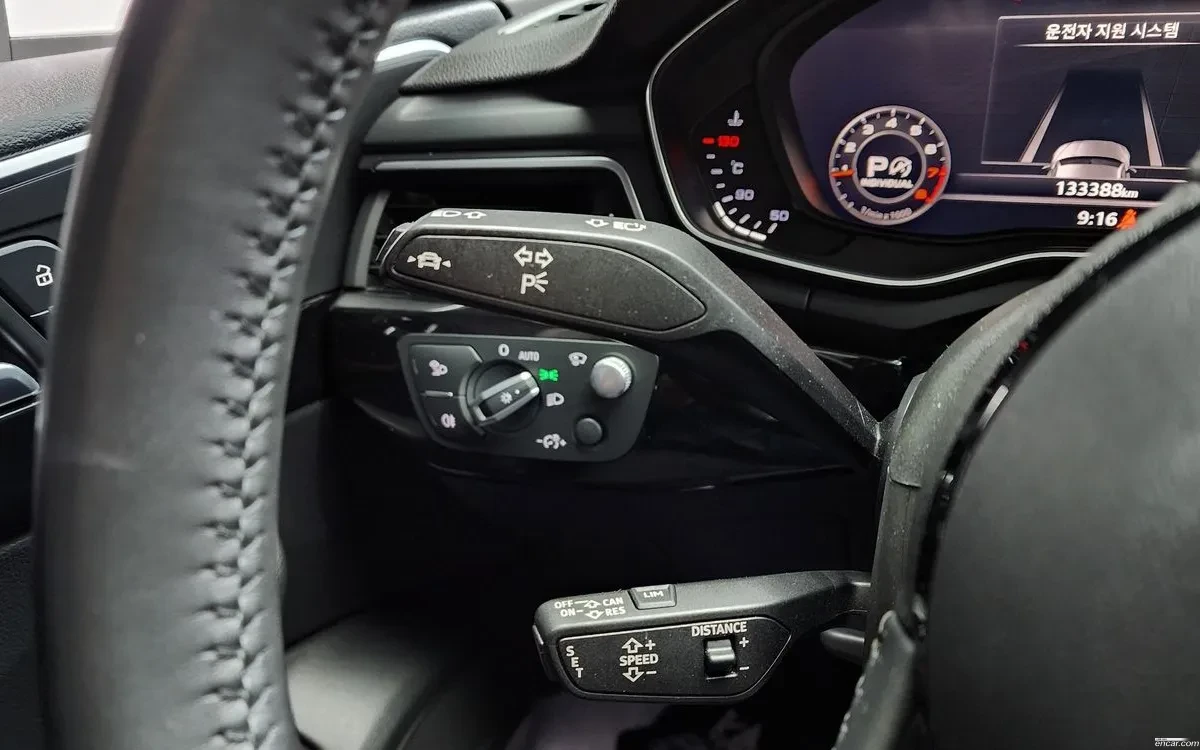Audi A5 3.0 45TFSI Quattro Sportback, Distronic, HeadUp, П, снимка 15 - Автомобили и джипове - 54836103