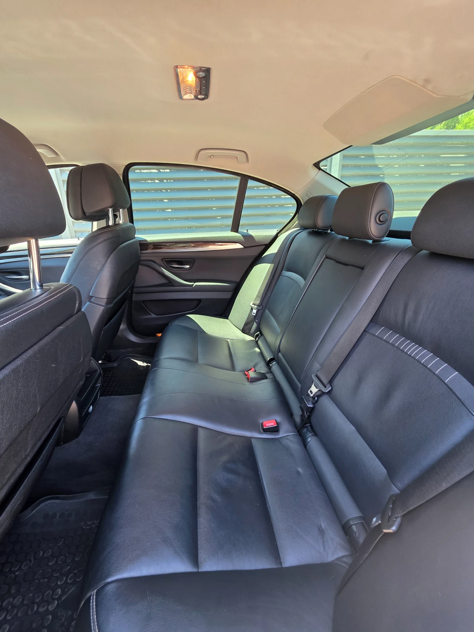 BMW 530, снимка 14 - Автомобили и джипове - 54875795