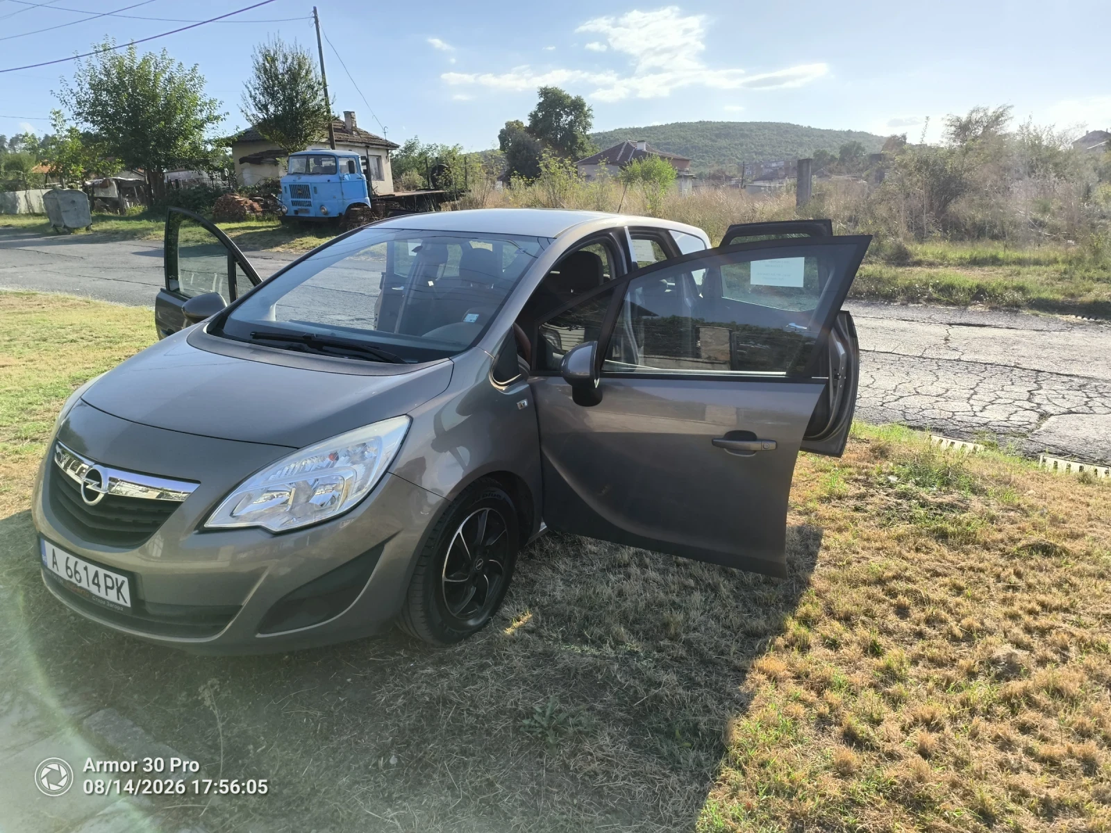 Opel Meriva, снимка 7 - Автомобили и джипове - 55666497