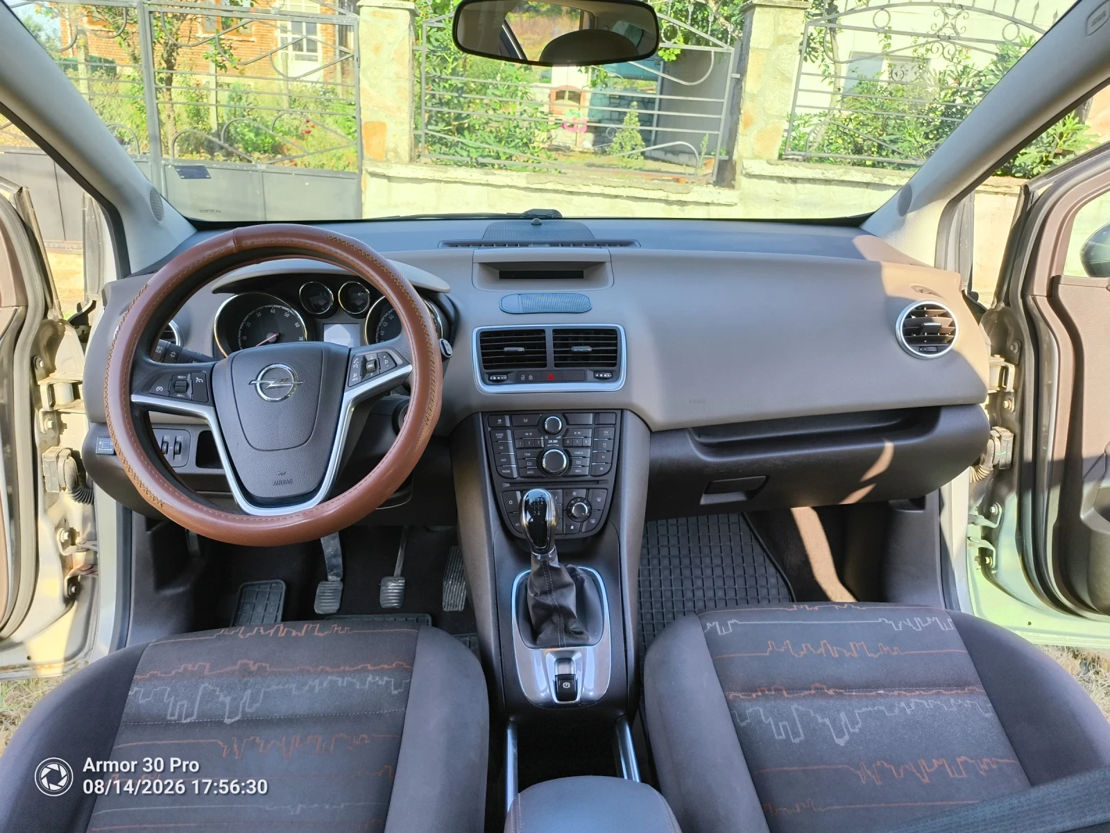 Opel Meriva, снимка 9 - Автомобили и джипове - 55666497