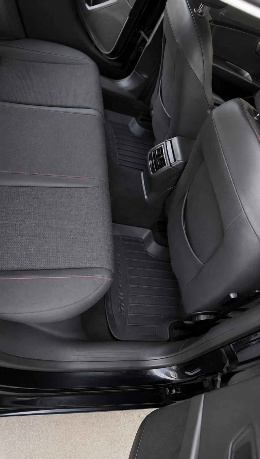 Seat Leon, снимка 9 - Автомобили и джипове - 55844418