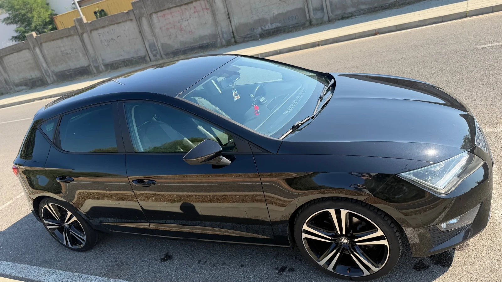 Seat Leon, снимка 2 - Автомобили и джипове - 55844418