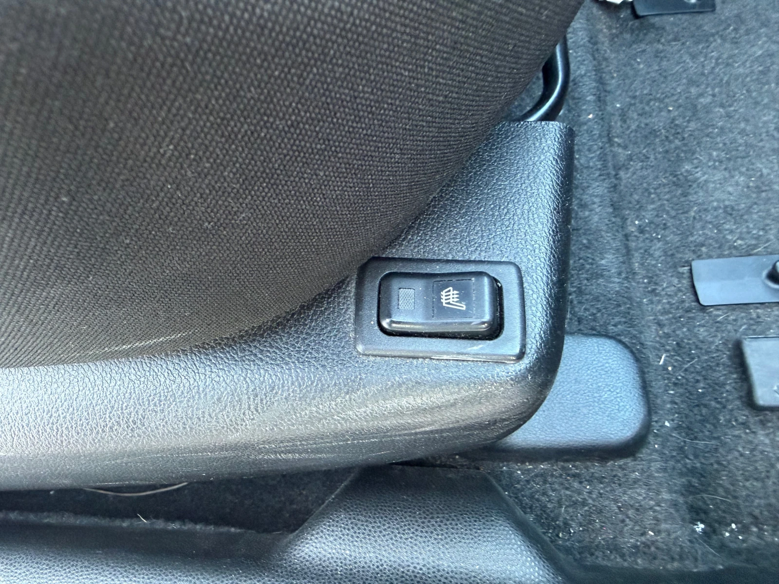Mazda 2 1.5 Бензин, снимка 11 - Автомобили и джипове - 55957629