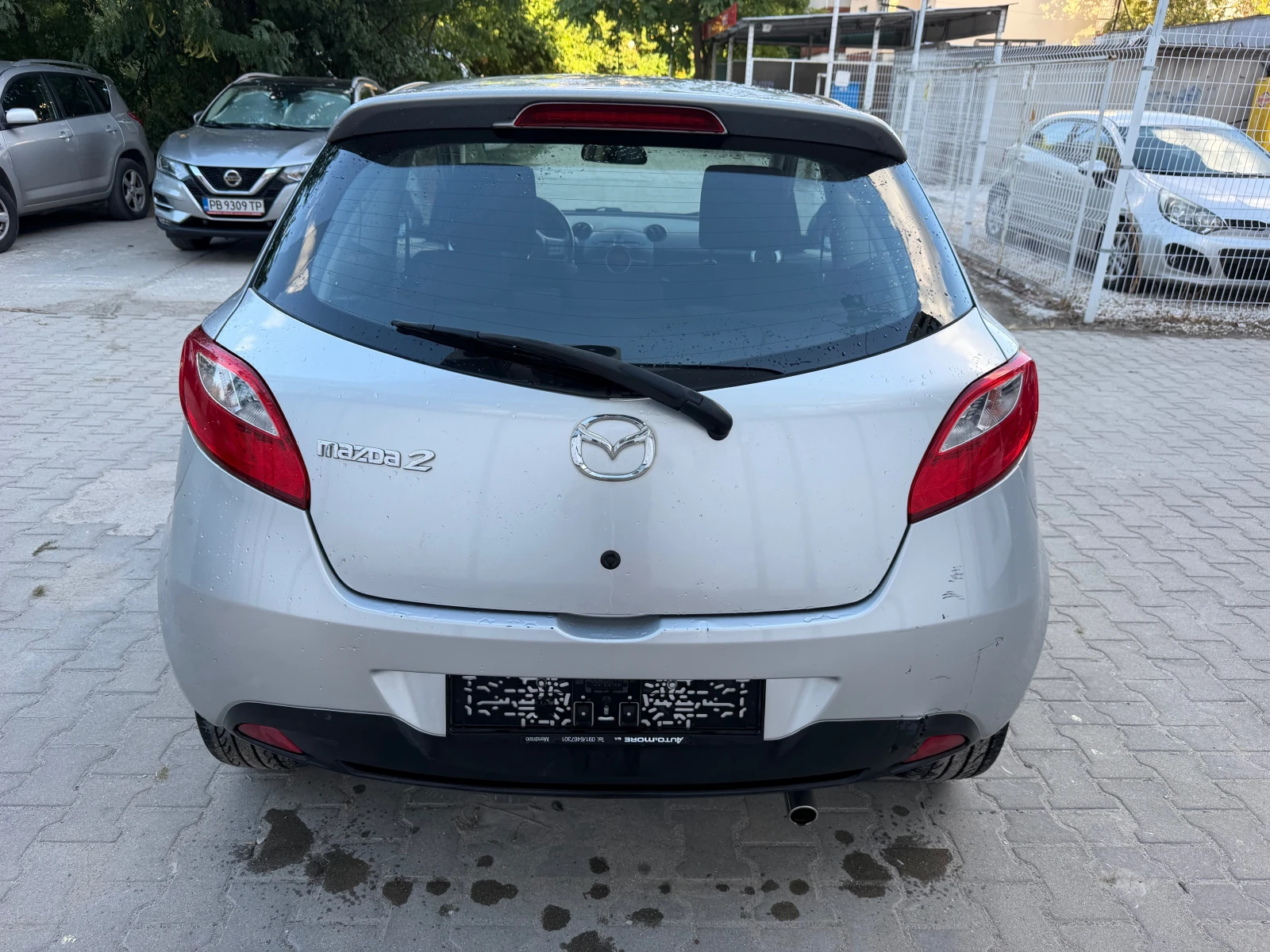 Mazda 2 1.5 Бензин, снимка 5 - Автомобили и джипове - 55957629