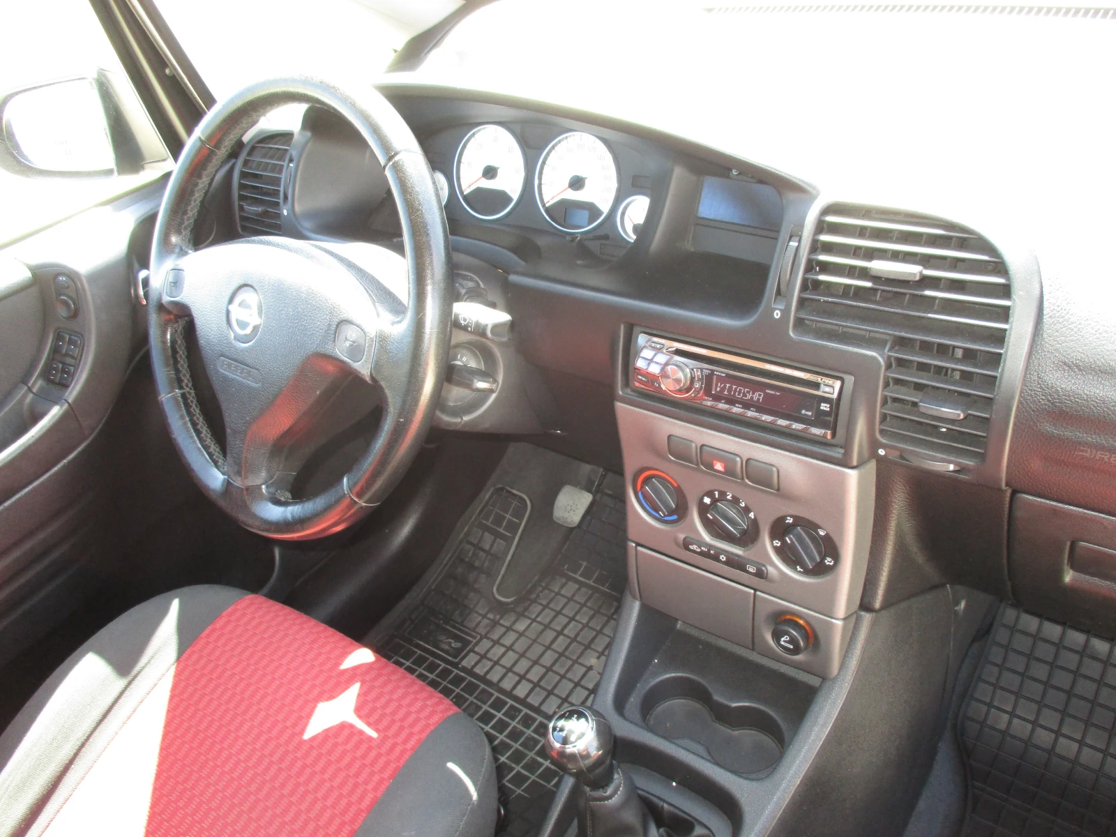 Opel Zafira 2.2/ДИЗЕЛ/125кс./7-МЕСТА/КАТО НОВА/, снимка 14 - Автомобили и джипове - 56004534