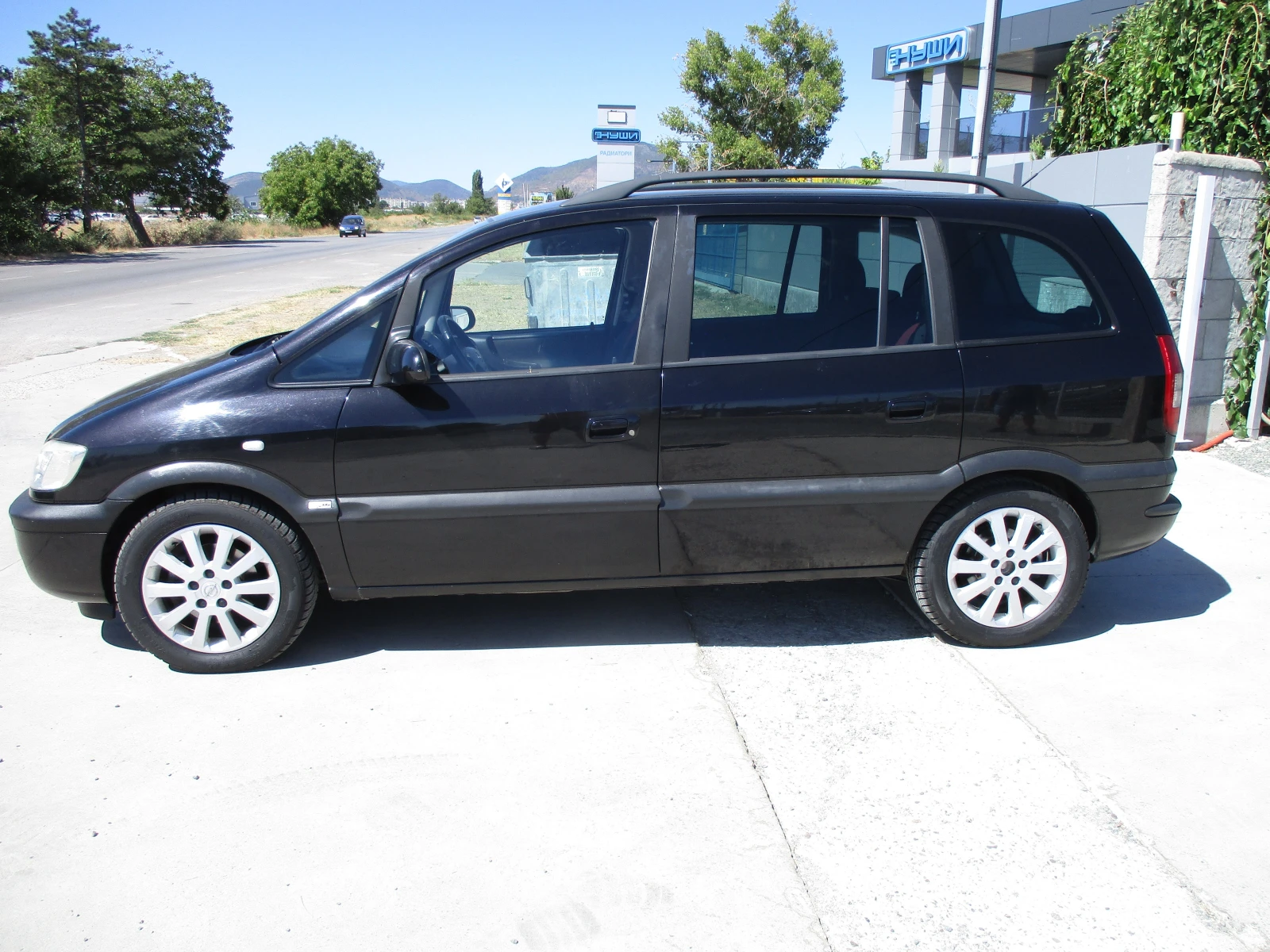 Opel Zafira 2.2/ДИЗЕЛ/125кс./7-МЕСТА/КАТО НОВА/, снимка 7 - Автомобили и джипове - 56004534