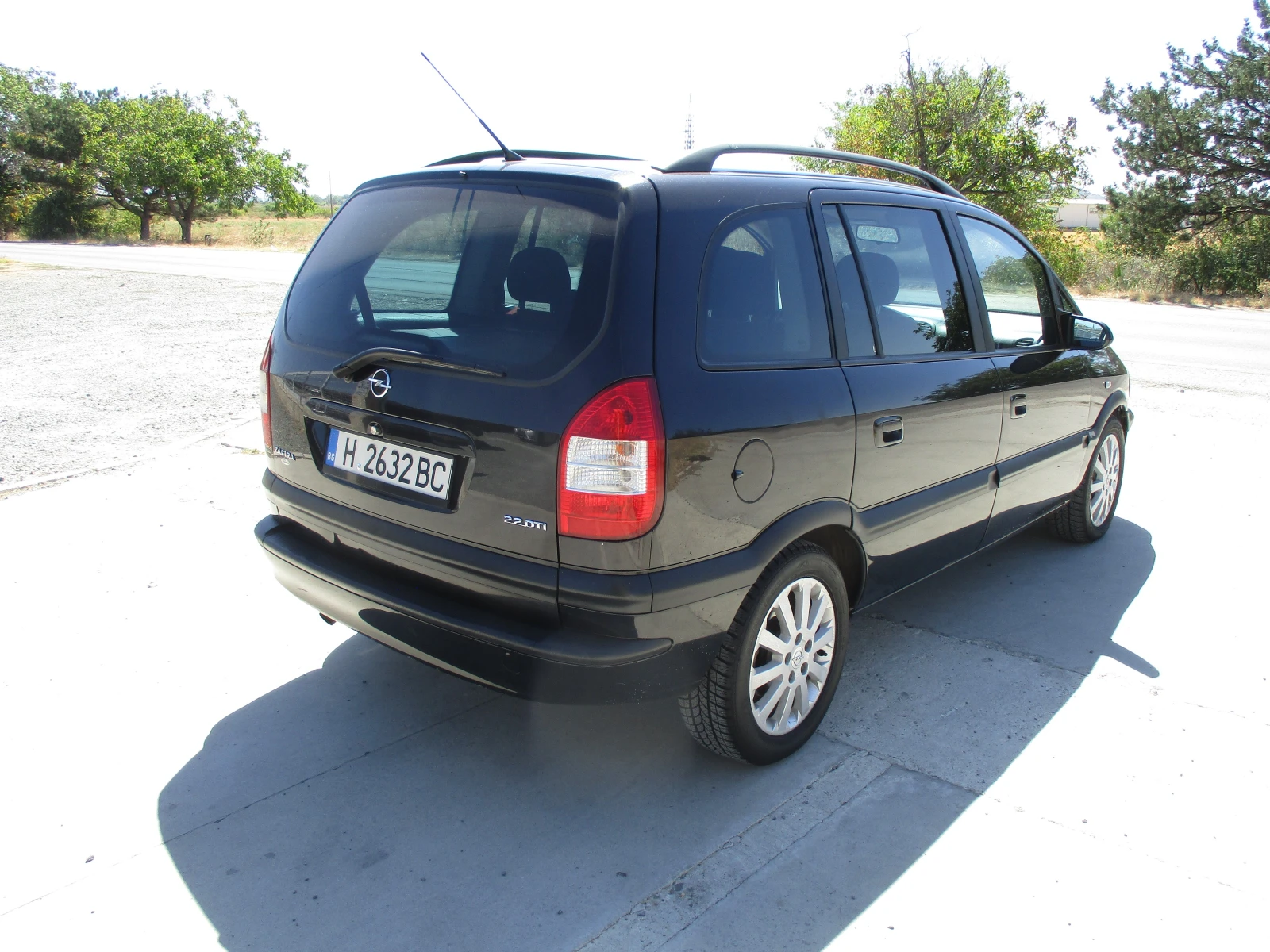 Opel Zafira 2.2/ДИЗЕЛ/125кс./7-МЕСТА/КАТО НОВА/, снимка 4 - Автомобили и джипове - 56004534