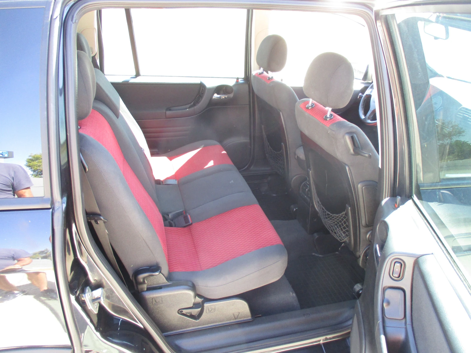 Opel Zafira 2.2/ДИЗЕЛ/125кс./7-МЕСТА/КАТО НОВА/, снимка 15 - Автомобили и джипове - 56004534