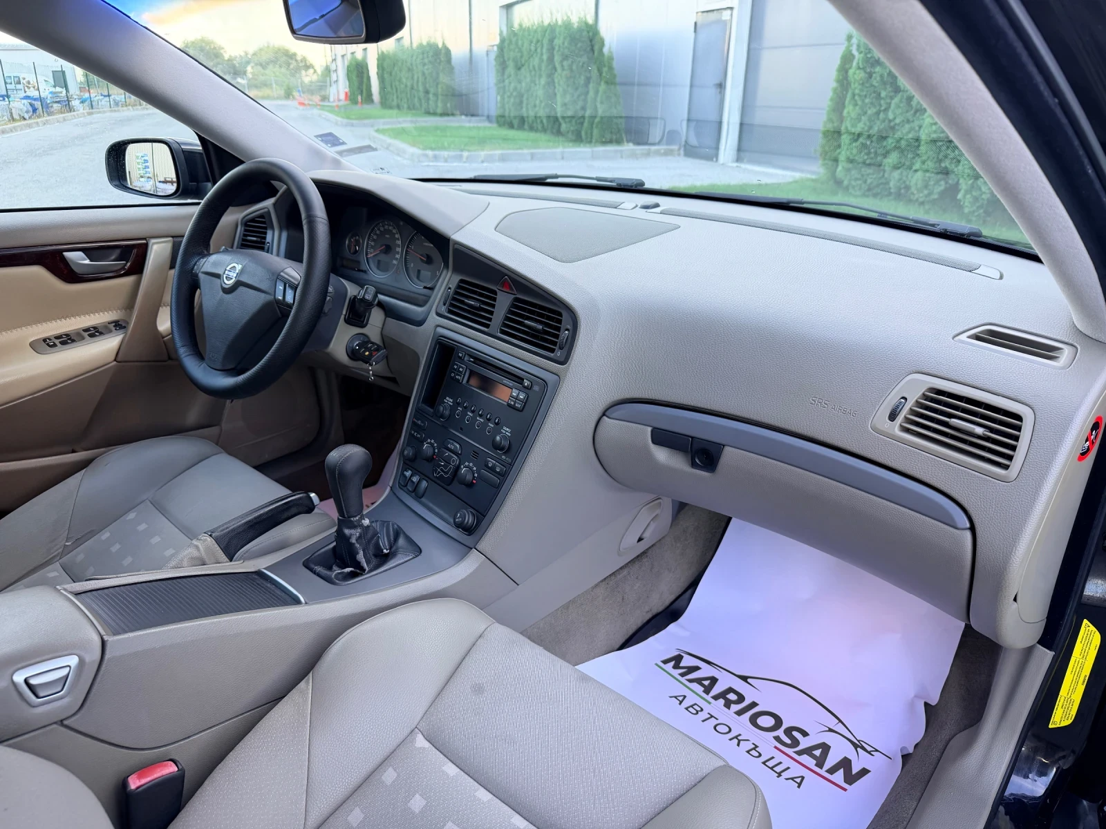 Volvo V70 2.4d | D5 | УНИКАТ, снимка 11 - Автомобили и джипове - 56222140