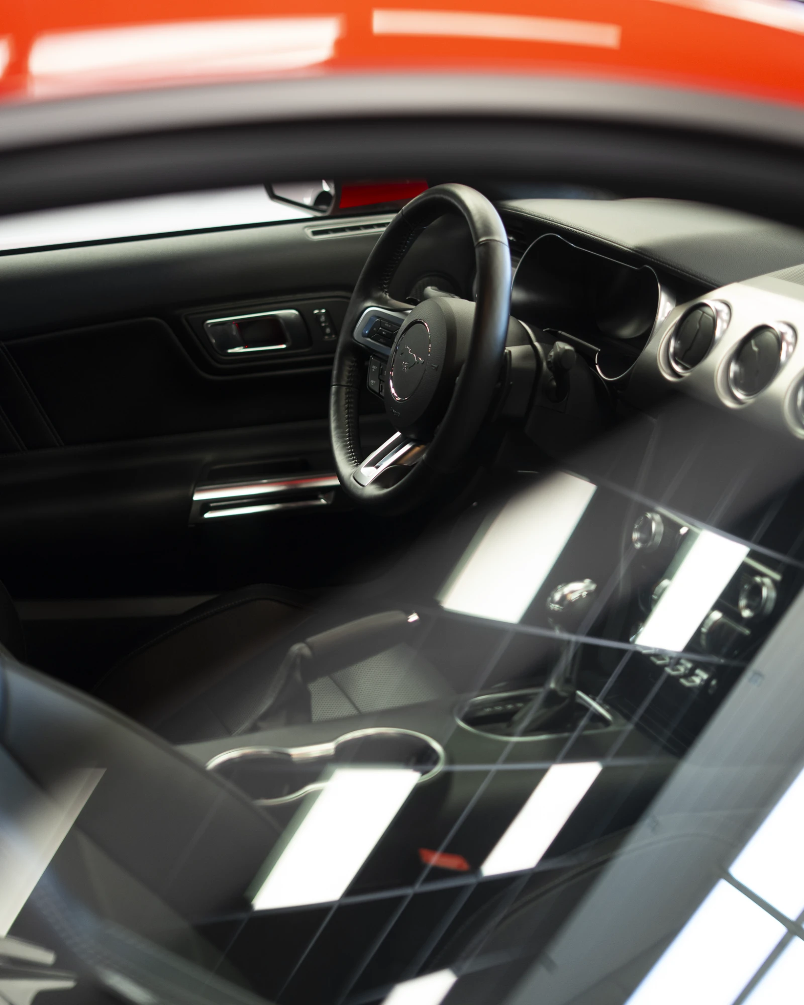 Ford Mustang 5.0 GT V8, снимка 12 - Автомобили и джипове - 56365565
