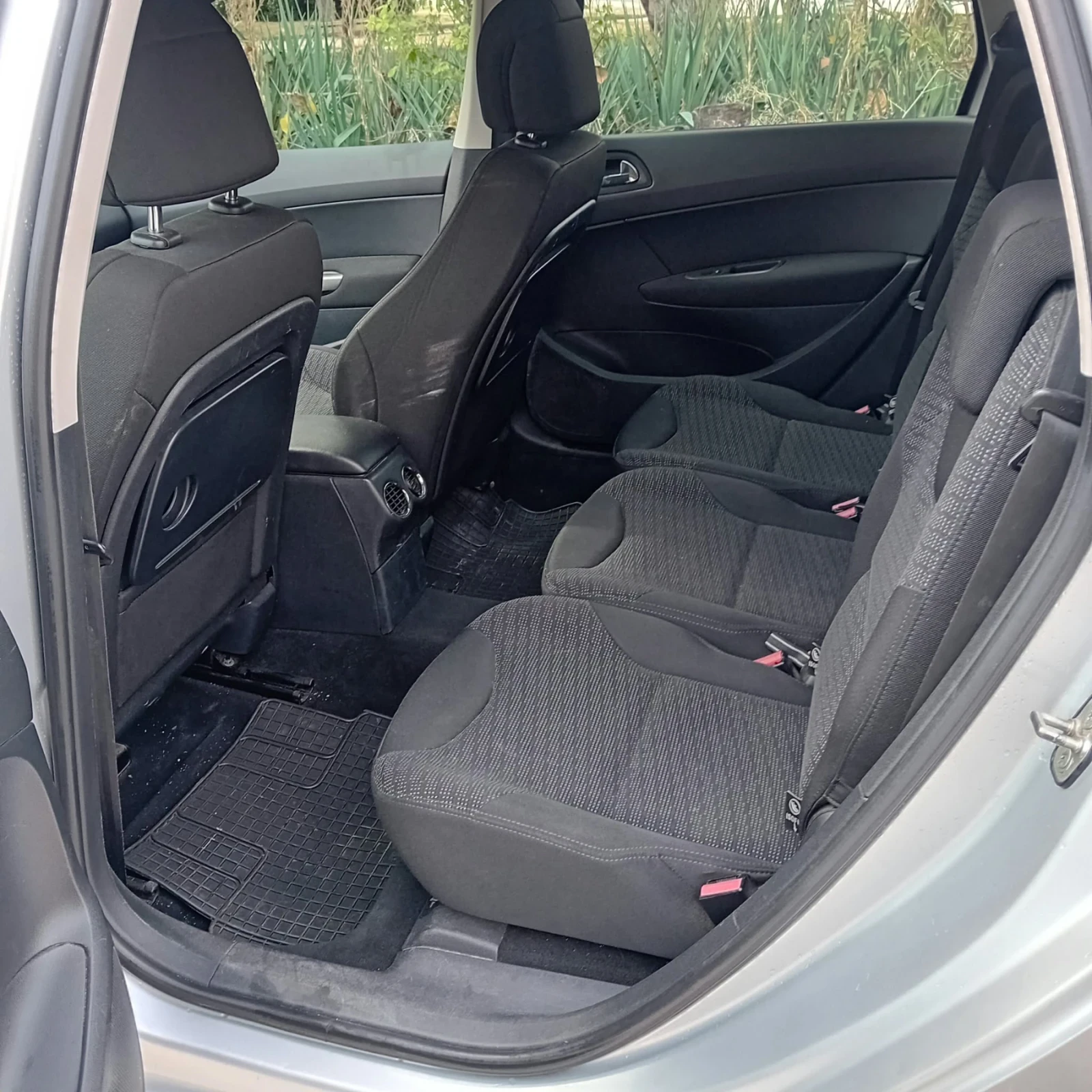 Peugeot 308 SW, снимка 4 - Автомобили и джипове - 56542094